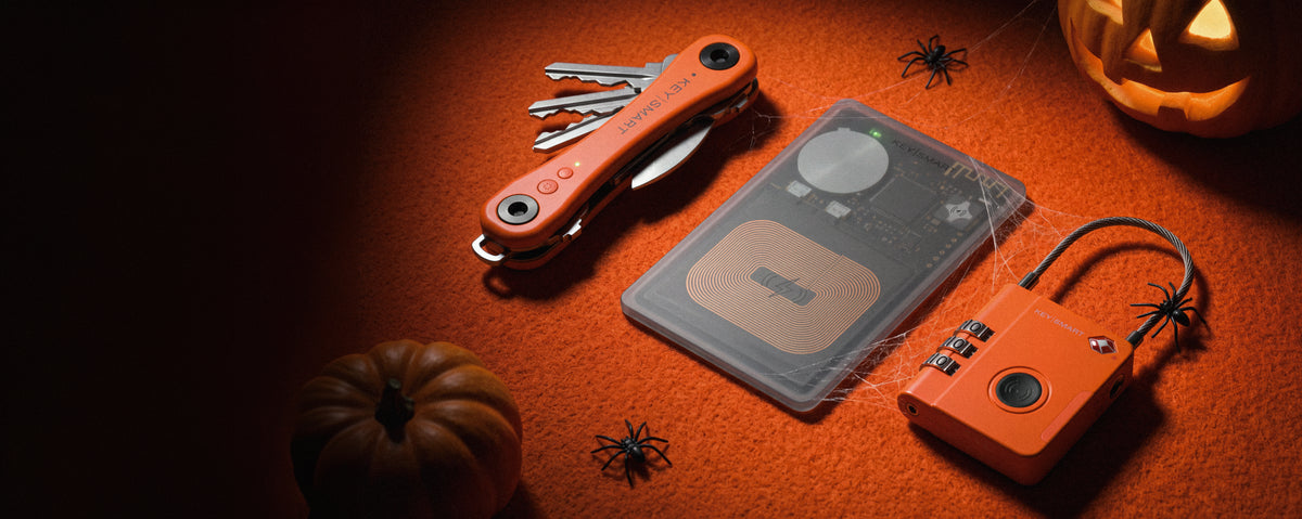 KeySmart Halloween sale homepage hero, desktop